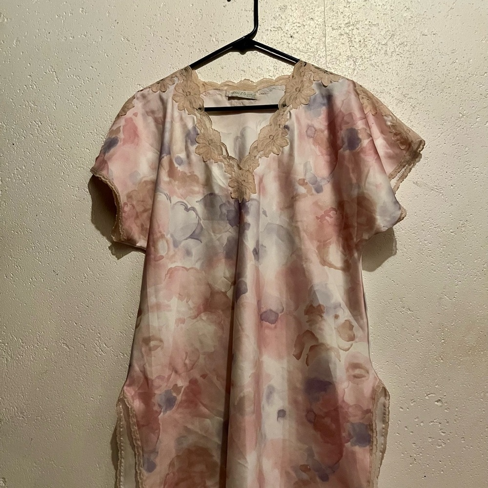 Miss Elaine Pink and Purple Chemise with Relaxed Fit